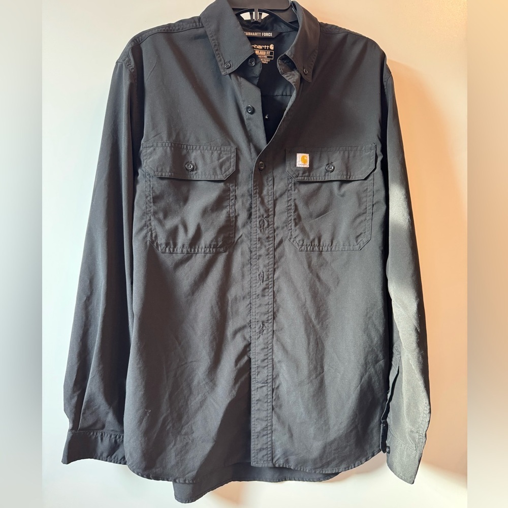 Carhartt Force Black Work Shirt Men’s Medium Relaxed Fit Utility Button Up